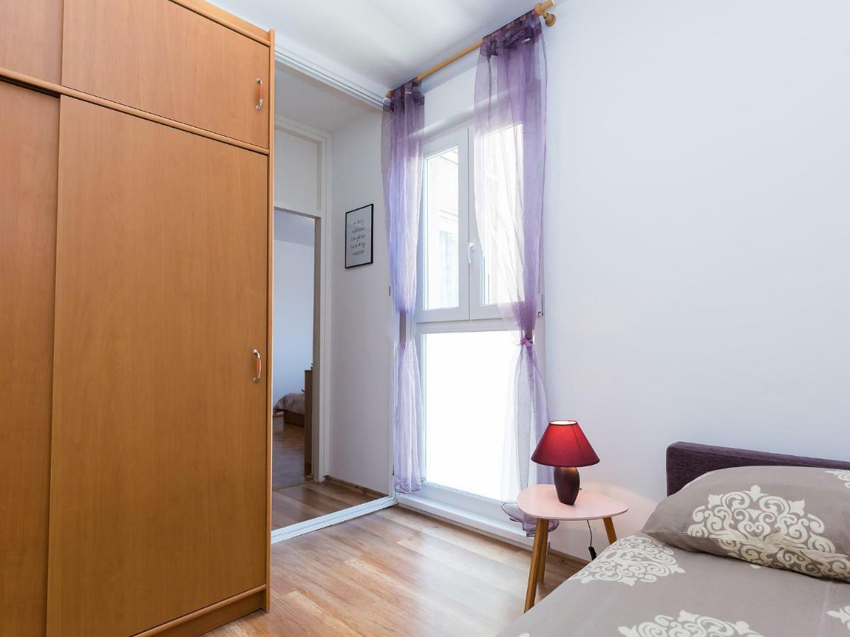 Apartment Lory'S Place Pula Exteriér fotografie